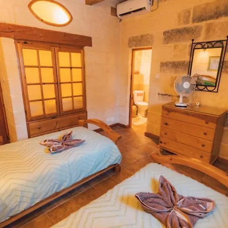 Villa Strawberry Hills Żejtun Exterior foto